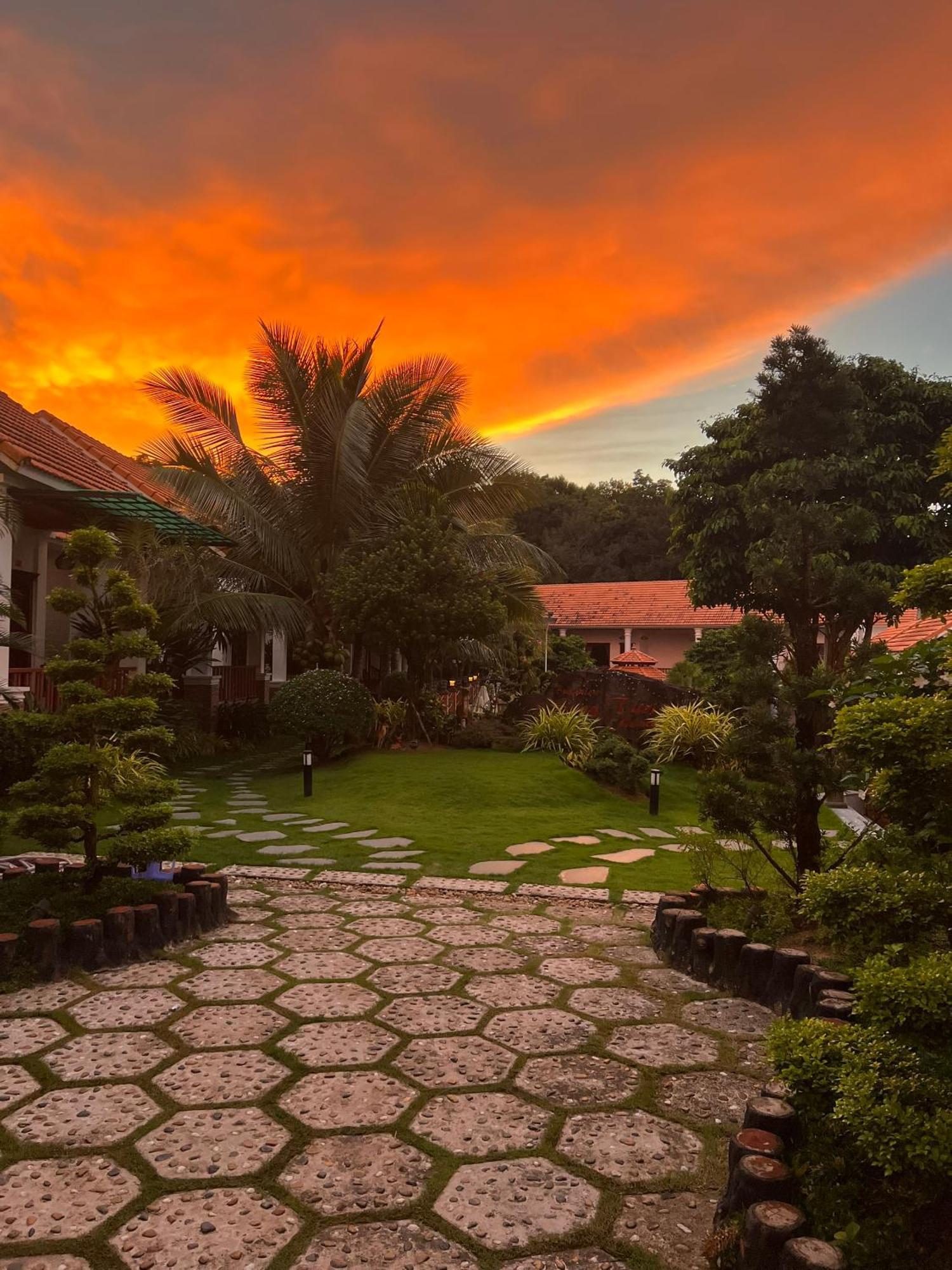 Bungalow Sang Tuoi Mountains دونغ دونغ المظهر الخارجي الصورة