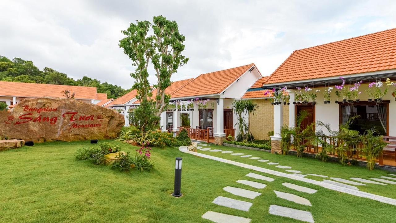 Bungalow Sang Tuoi Mountains دونغ دونغ المظهر الخارجي الصورة